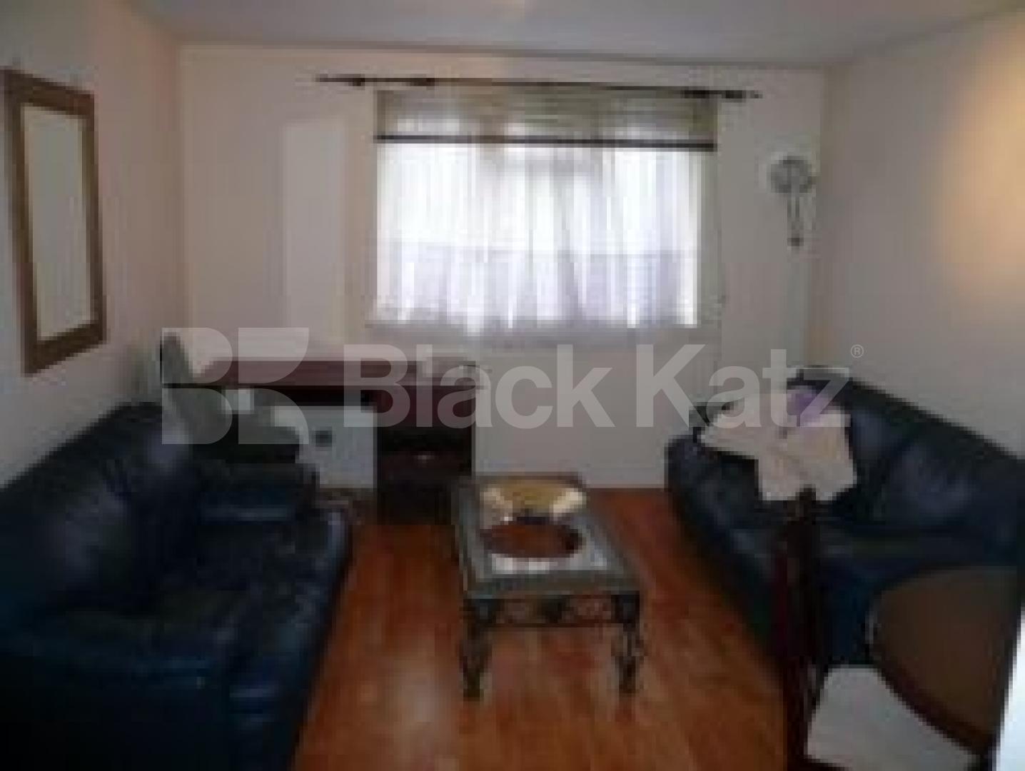 			2 Bedroom, 1 bath, 1 reception Flat			 Bailey Close, BOUNDS GREEN N11